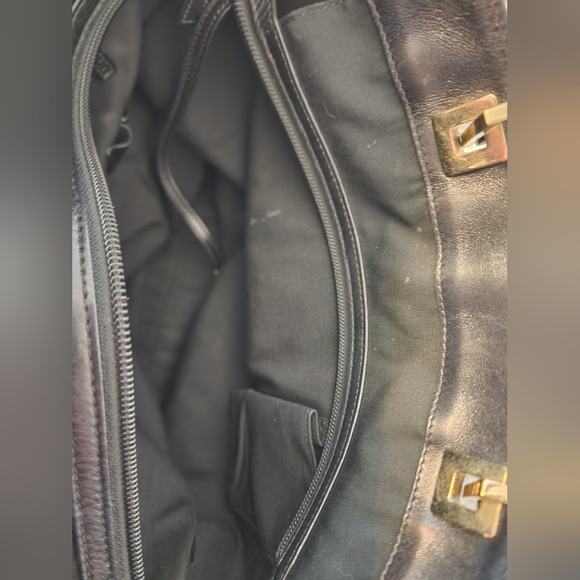 Authentic Gucci Large Size Black Handbag/Tote Bag Gold Hardware Excellent Cond - Picture 12 of 16